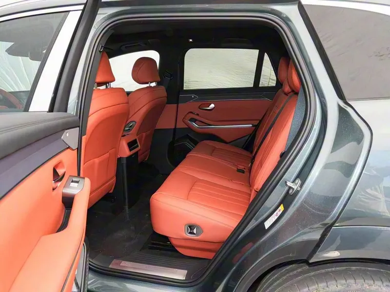 BYD TANG L EV dual motor 4wd в наличие — фото 5