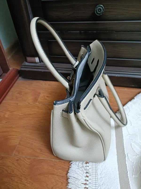 Продам сумку HERMES Цвет кофе с молоком — фото 3
