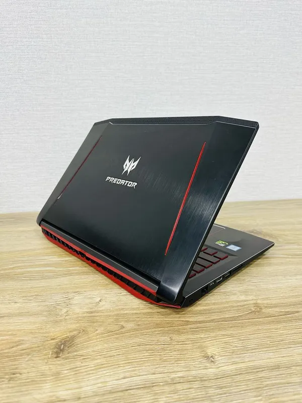 ACER Predator Core i7-8 Ядерный GTX1060-6 ГБ Видеокарта 7
