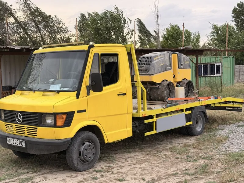 Траншея каток 1,6 тонн вибрация 2.7 тонн. Аренда грунтовой каток