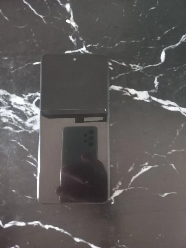 Samsung galaxy a51 — фото 1