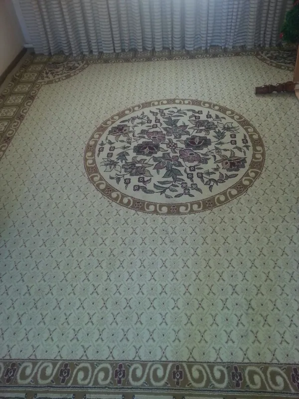 Gilam 4x330 razmerdan 2ta
