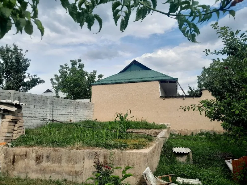 Hovli sotiladi 4 hona biton quyilgan padvak kovlangan — фото 1