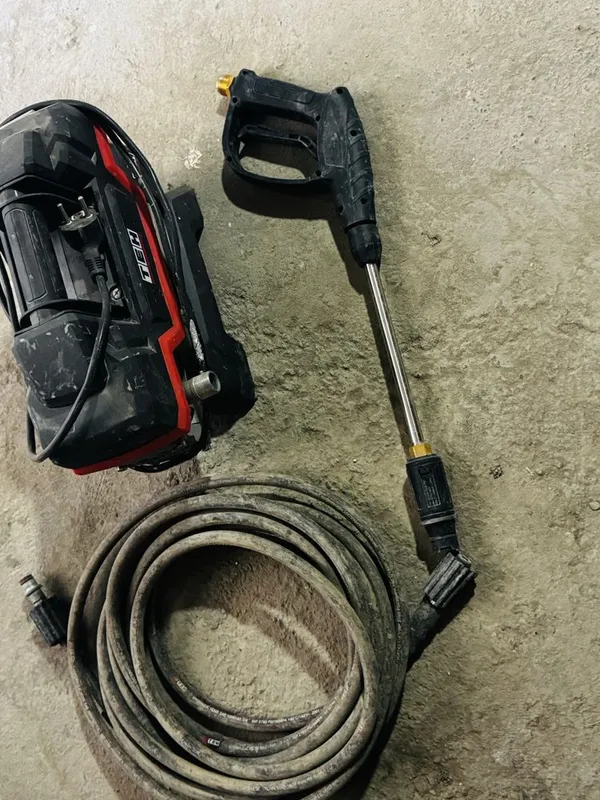Karcher sotiladi kup ishlatilmagan korib tekshirib olasila