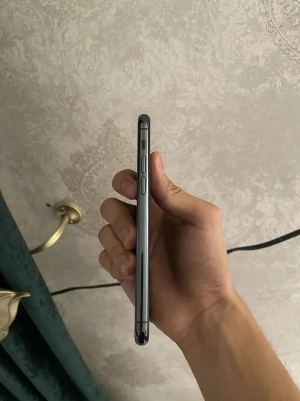 iphone 11 pro холати яхши 3