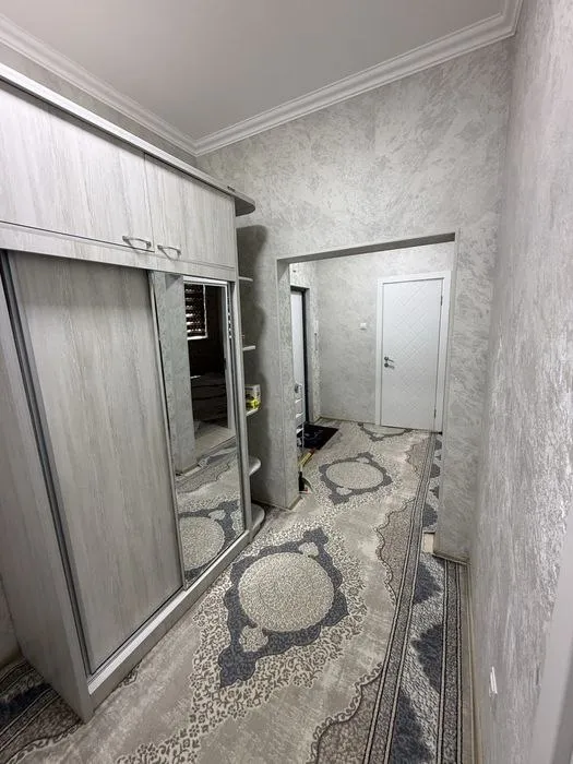 2-комнатная квартира, 68 м², 2/9 этаж (вторичка) 7