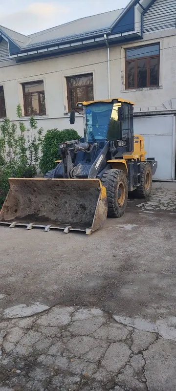 Услуги мощного погрузчика: Копаем, грузим, планируем! — фото 1