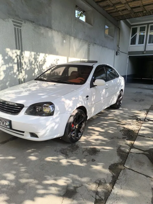 Malibu primyer 17r diska sotiladi