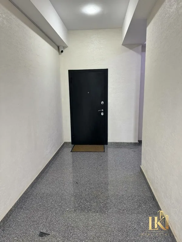Yangi qurilishda ЖК Felicita yaqinida yevroremontli 80 m² 3 xonali kvartira sotiladi 8 Yangi qurilishda ЖК Felicita yaqinida yevroremontli 80 m² 3 xonali kvartira sotiladi 8