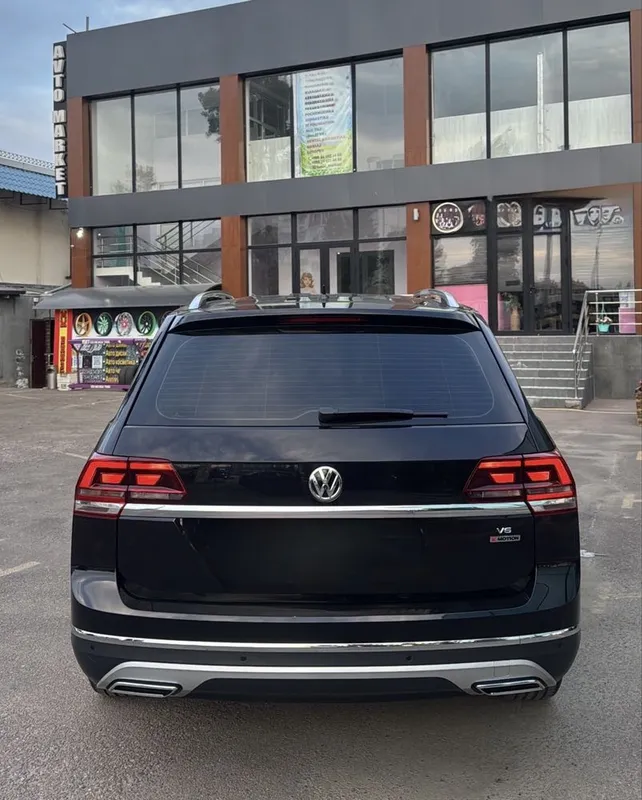 Volkswagen Teramont, Трансфер для туристов. — фото 3