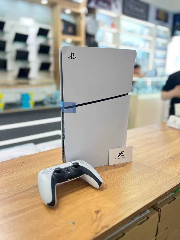 Playstation SONY 5 — O‘yin konsoli, yangidek! Yetkazib berish bepul 3