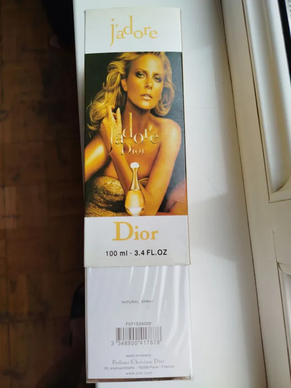 Парфюмерная вода Jadore Dior