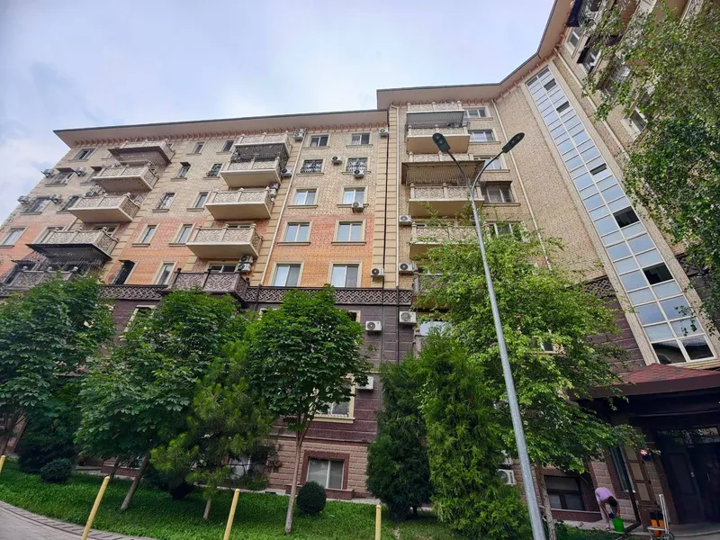 4 xonali kvartira, 188 m2, Yunusobod 10