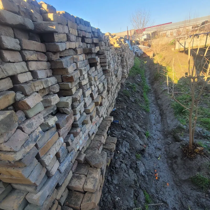 Eski ģishtlar bor yaxshi holatda — фото 1