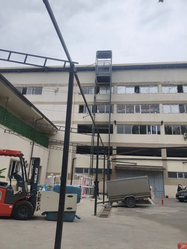 Metal kanstruksiya gruzavoy lift mastavoy kran. 1