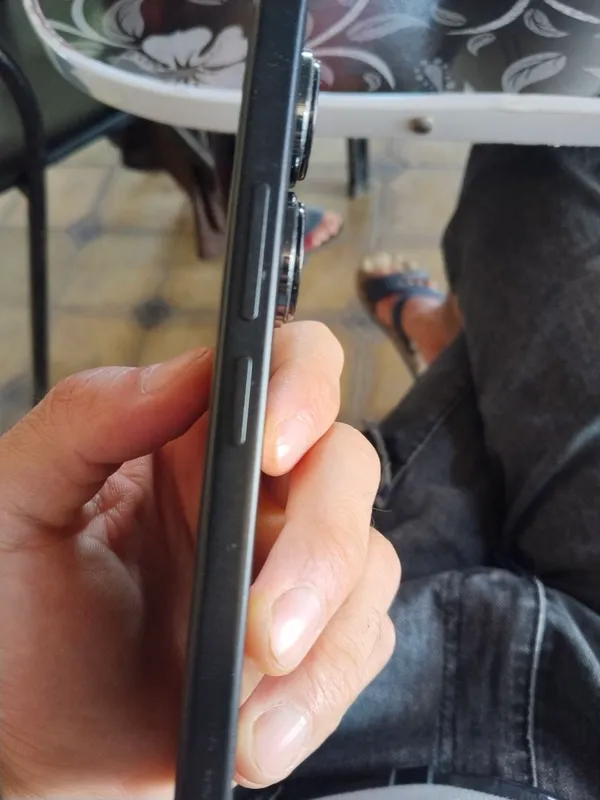 Salom aleykum tilifon sotladi markasi poko m6 pro 5