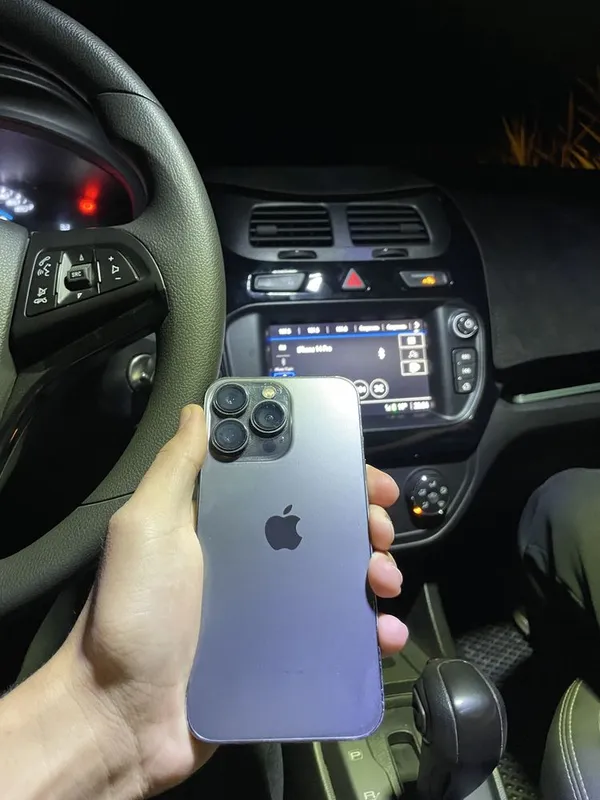 Iphone 13 pro Holati ideal srochni satiladi