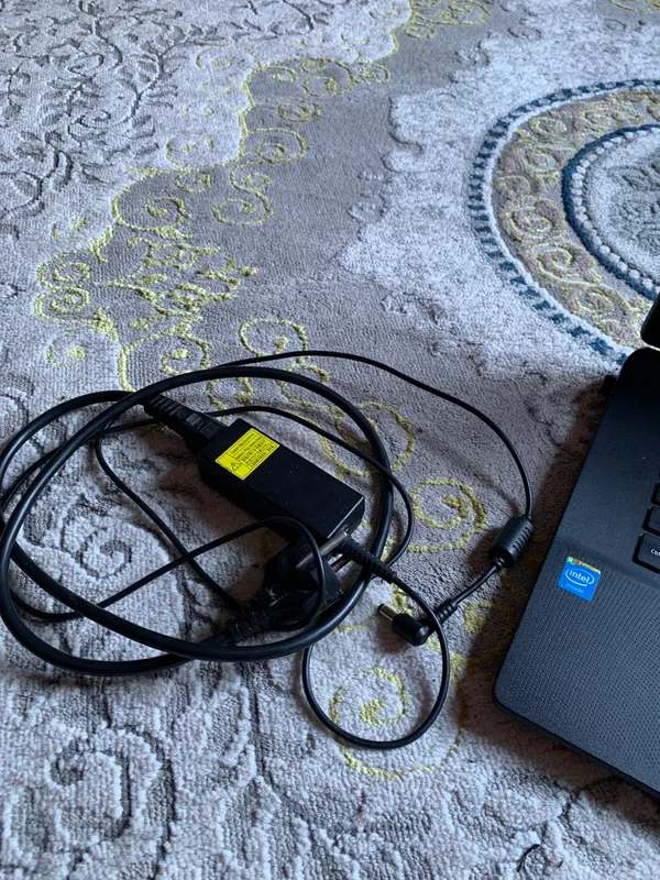 Noutbook acer — фото 2