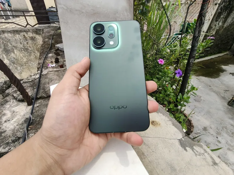Oppo Reno 14 5G 12/512 GB — фото 1