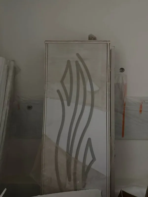 Vodiy eshiklar bor