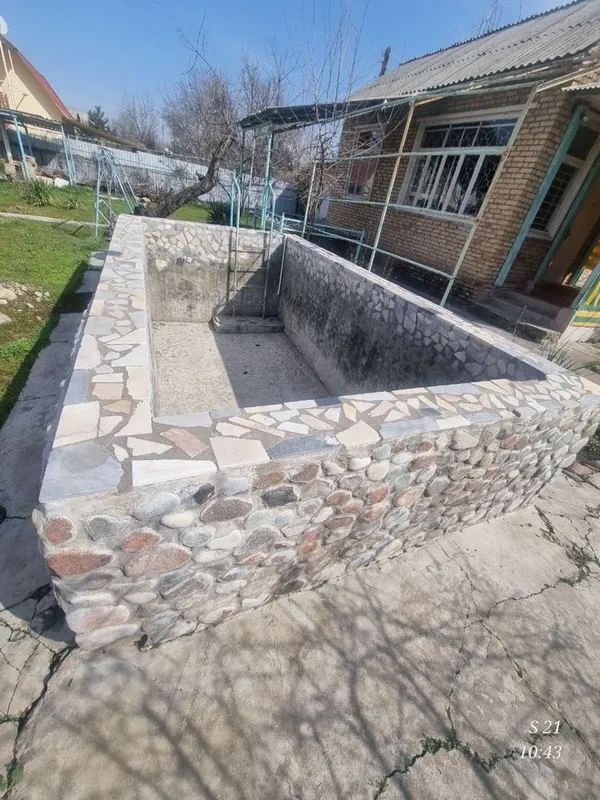 Dacha sotiladi srochna 1 Dacha sotiladi srochna 1