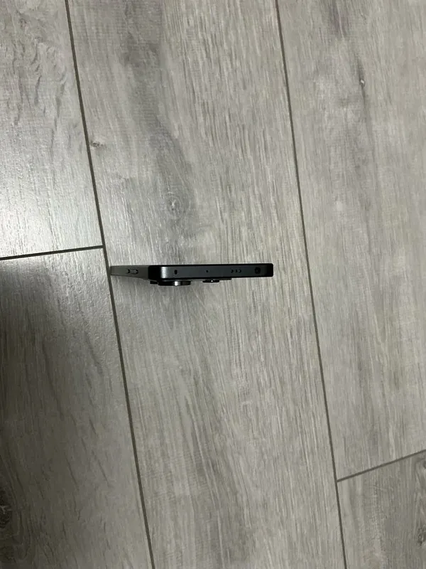 Poco x6 12/256 qora rangli, a’lo holatda, qutisi va hujjatlari bilan sotaman 3 Poco x6 12/256 qora rangli, a’lo holatda, qutisi va hujjatlari bilan sotaman 3