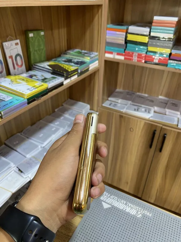 Nokia 8800 1 oy boldi oganimga pul zaril boganiga sotvoman 2 chi telga 3 Nokia 8800 1 oy boldi oganimga pul zaril boganiga sotvoman 2 chi telga 3