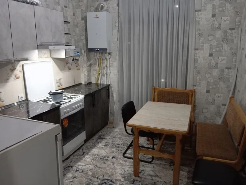 Чирчик аренда 2 ком квартира в Троицке — фото 1