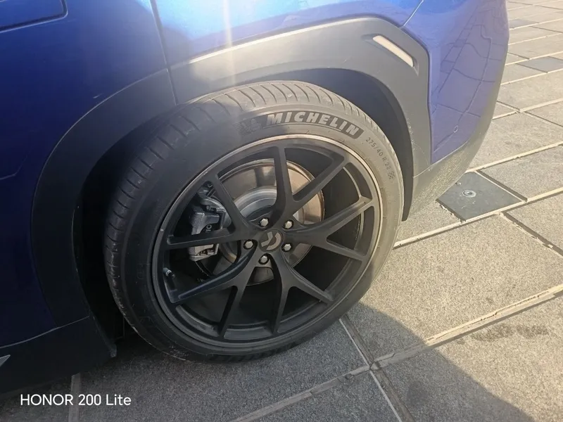 Пробег 39000,Батарея йомкост 96,Краска тозза,Падвес падйомник бор 2 Пробег 39000,Батарея йомкост 96,Краска тозза,Падвес падйомник бор 2