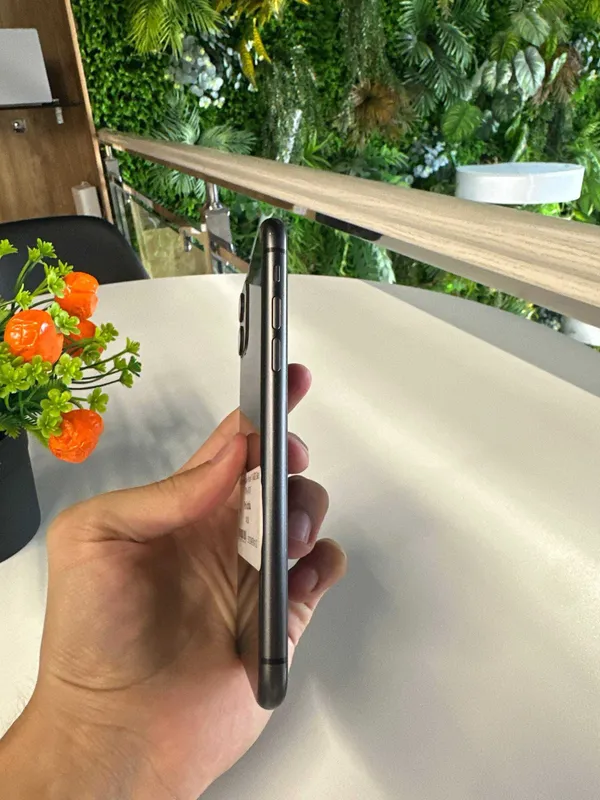 iPhone 11 64gb Black 3 iPhone 11 64gb Black 3