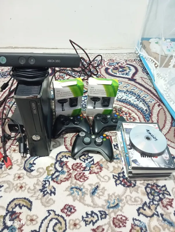 Xbox 360 slim 250gb 3 ta jostik va kinect