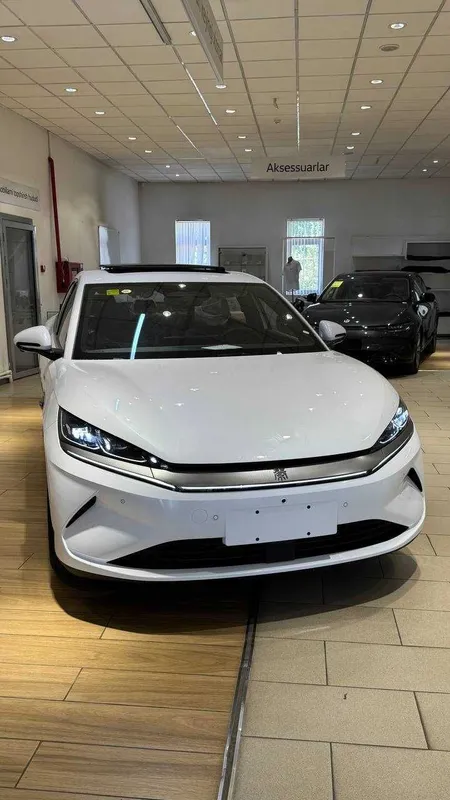 BYD QIN L (chin L) BYDdan yangi avtomobil