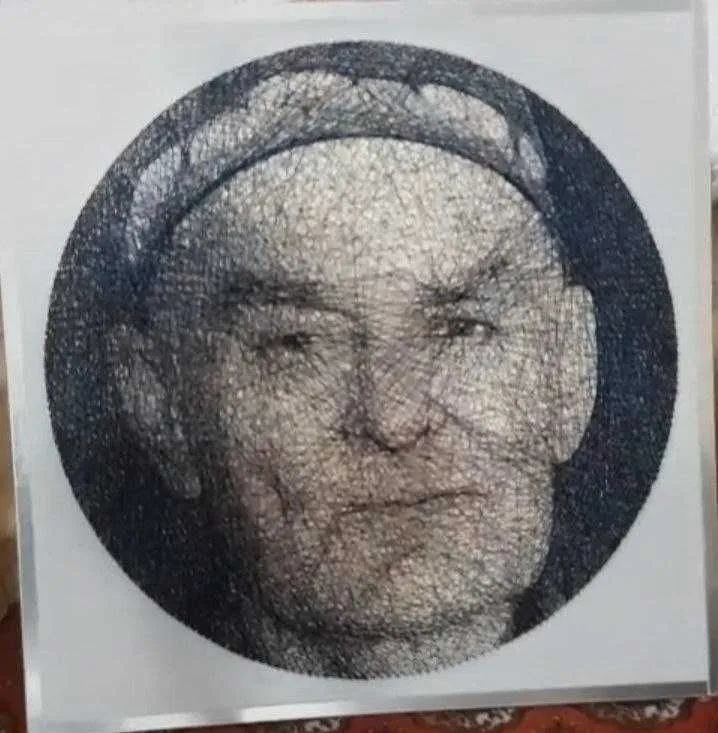 Ring String portret – ip bilan chizilgan rasm (buyurtma asosida)