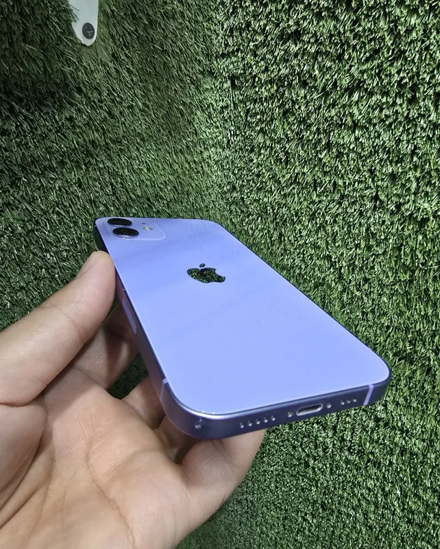 Iphone 12 sotiladi holati yaxshi 2 Iphone 12 sotiladi holati yaxshi 2