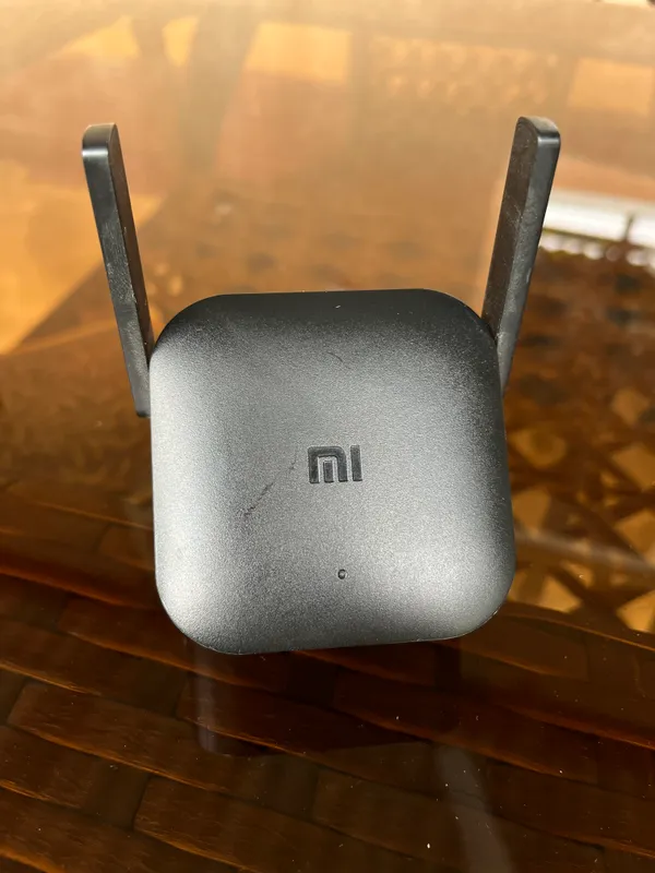 Xiaomi Mi Wi‑Fi роутер 2 Xiaomi Mi Wi‑Fi роутер 2