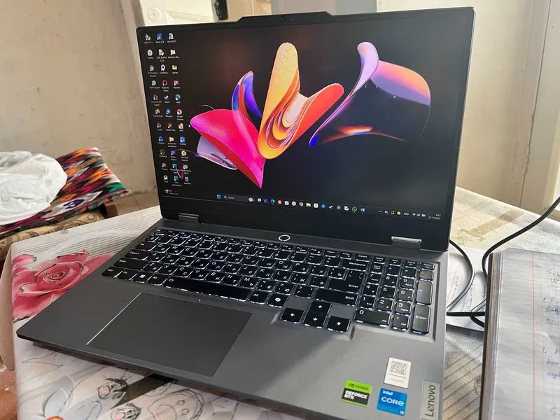 Lenovo loq 15irx9 — фото 1
