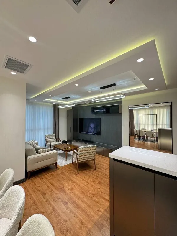Аренда 3 комнатная Nest One 2