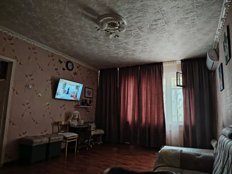 Продам квартиру 2 ком. Своя