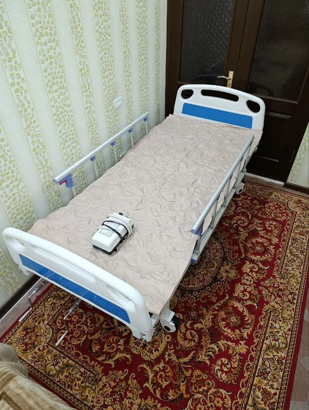 Yotib qolgan bemorlar uchun karavot sotaman 1