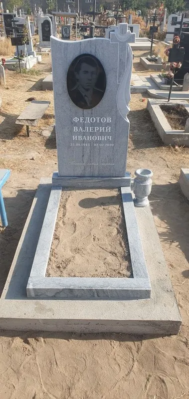 Памятники из гранита и мрамора — фото 2