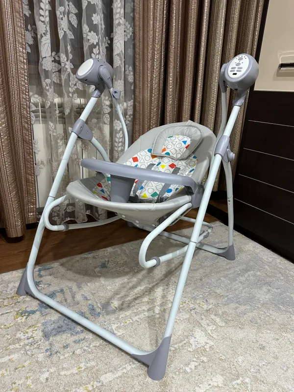 Электронные качели Carrello Nanny 3