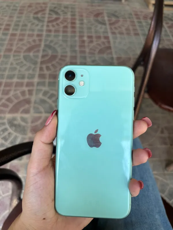 iPhone 11 2 iPhone 11 2