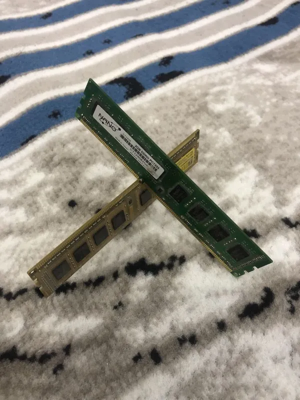 Ddr3 / 2 gb /2 gb ikkalasi 4 gb — фото 2