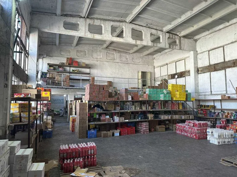Сдается склад − 2550 м² 3 Сдается склад − 2550 м² 3