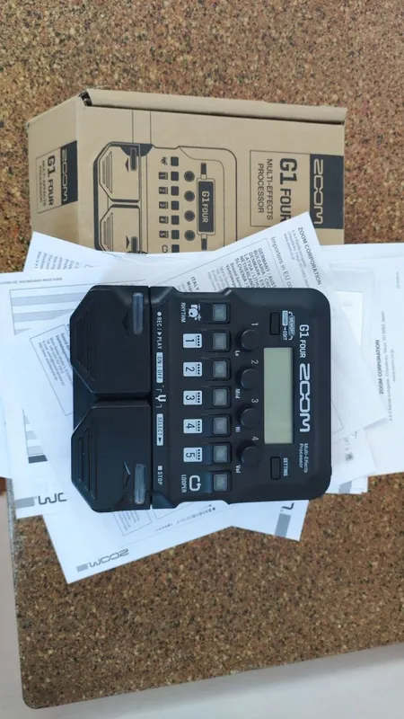 Процессор для электрогитары zoom g1 four