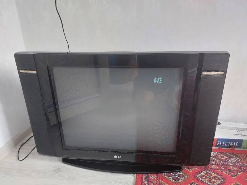 LG televizori sotiladi 2 LG televizori sotiladi 2