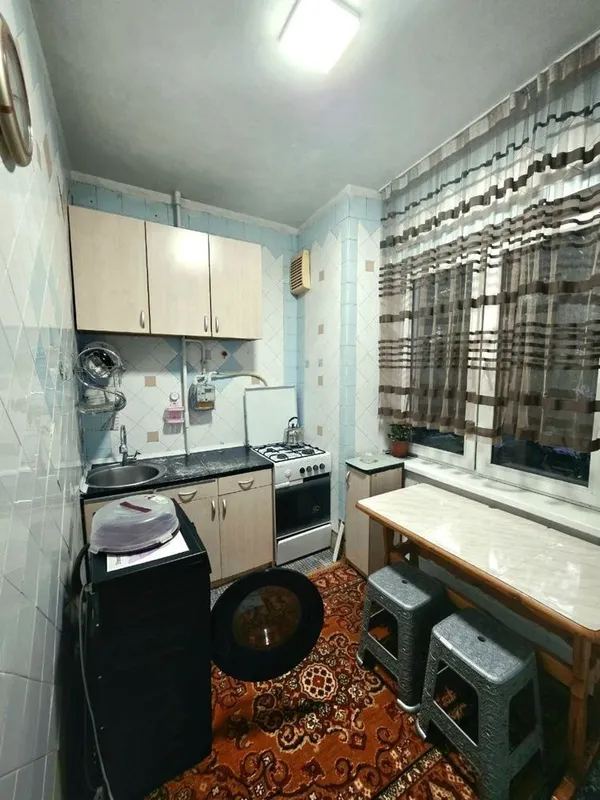 Сдам квартиру на башлыке 1 комнатная за 300 3