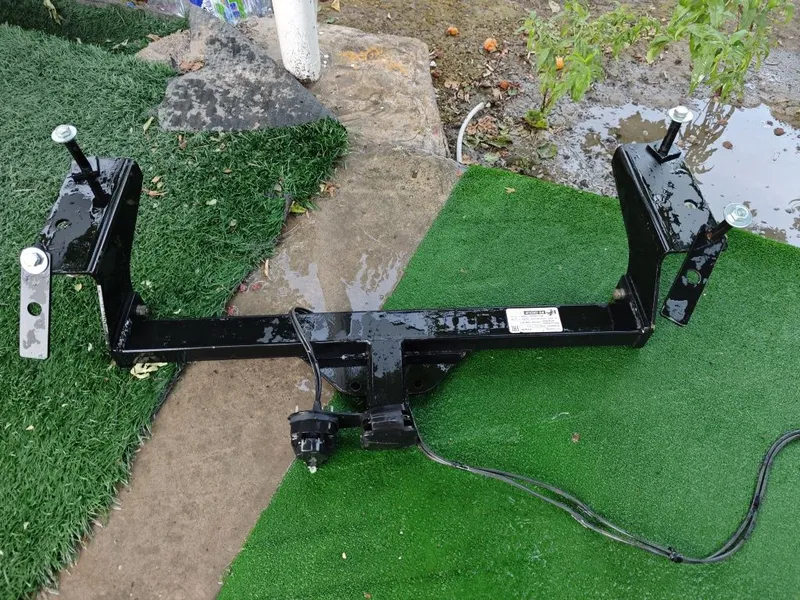 Продам фаркоп заводской на Кобольд 3