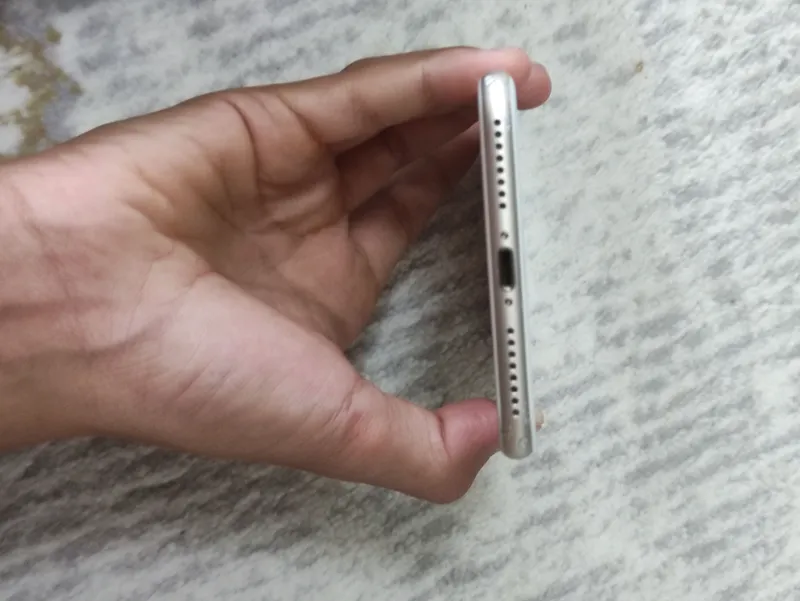 iPhone  7 plus 7