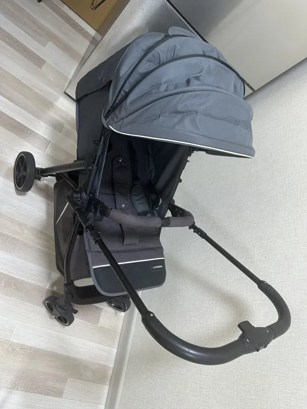 Детская коляска в отличном состоянии — фото 1